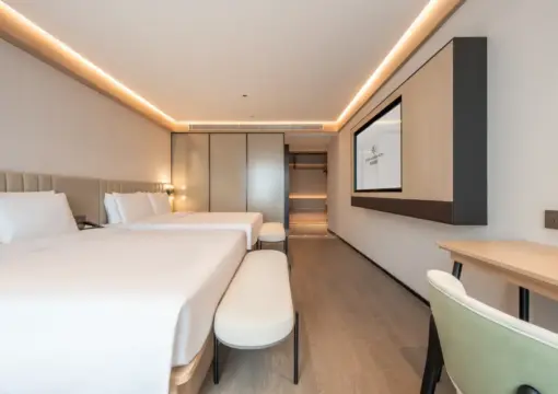 Habitación superior para padres e hijos